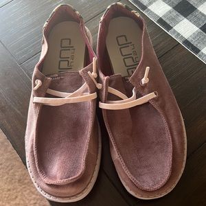 Mauve/Cheetah Hey Dudes